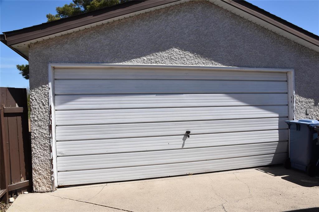 87 Hawkins Crescent, Winnipeg, Manitoba R2N 1H7 - Photo 20 - 202610474