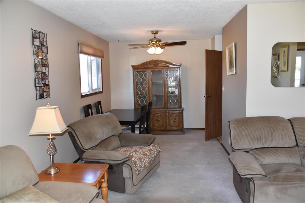 87 Hawkins Crescent, Winnipeg, Manitoba R2N 1H7 - Photo 5 - 202610474