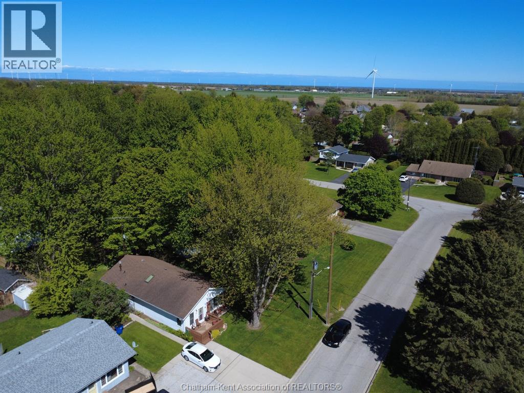 49 William Street South, Blenheim, Ontario  N0P 1A0 - Photo 9 - 26011014