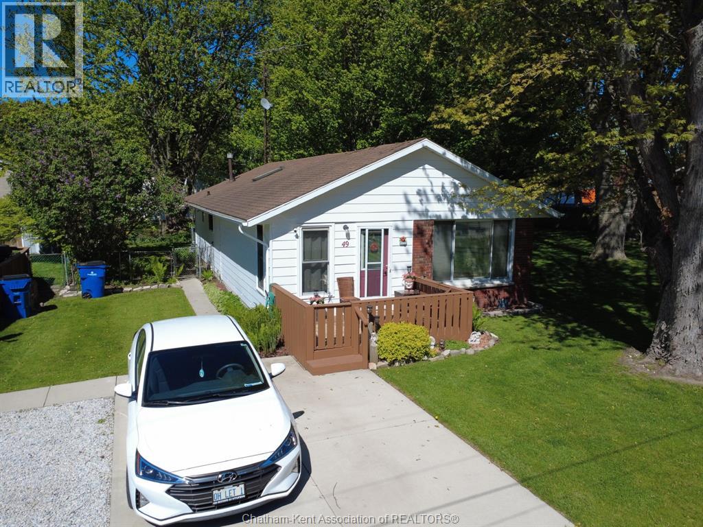 49 William Street South, Blenheim, Ontario  N0P 1A0 - Photo 5 - 26011014
