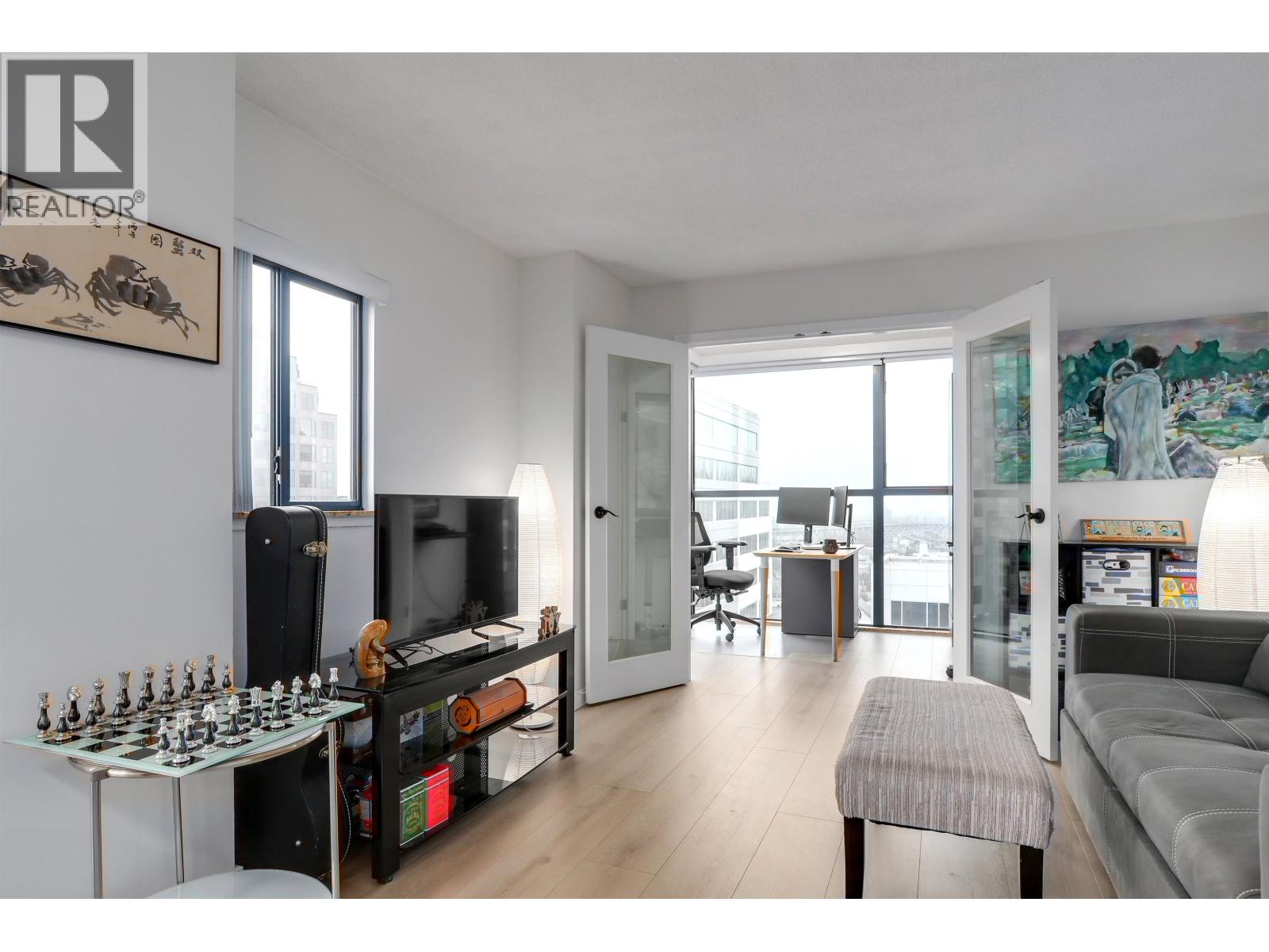 810 1268 W Broadway, Vancouver, British Columbia  V6H 1G6 - Photo 2 - R3122507