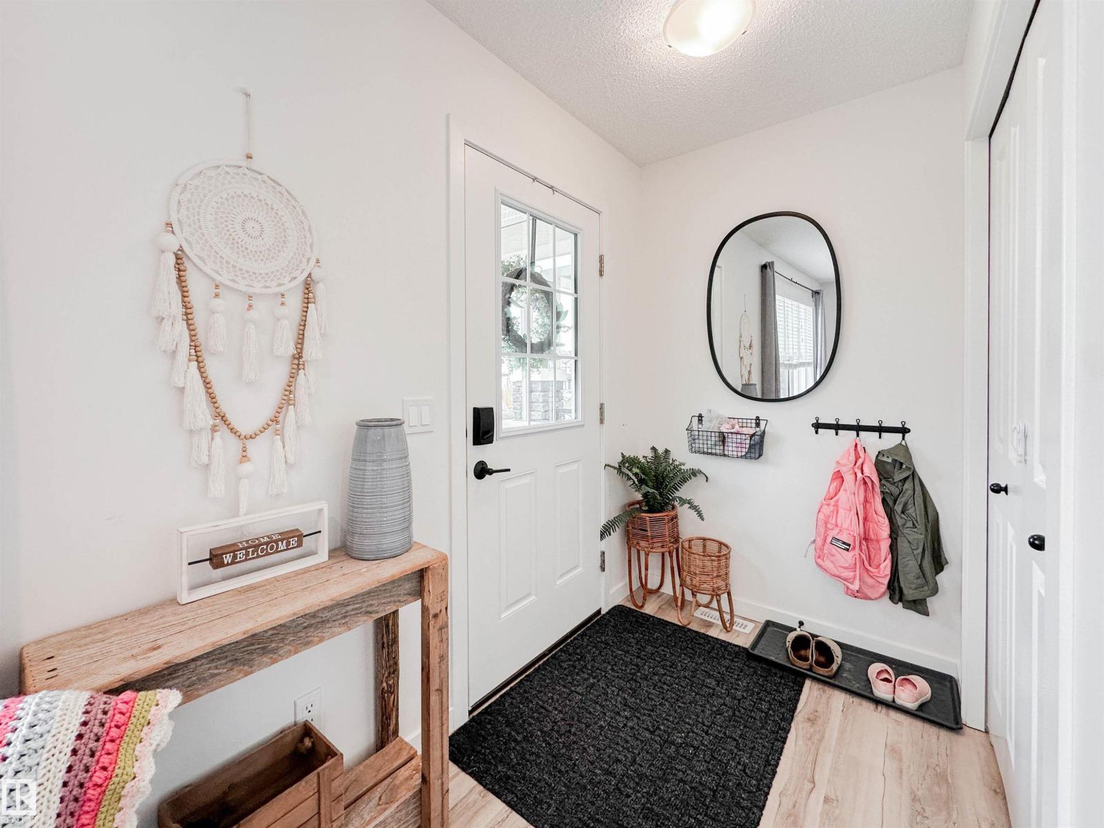 21019 130 Av Nw, Edmonton, Alberta  T5S 0N6 - Photo 2 - E4487833