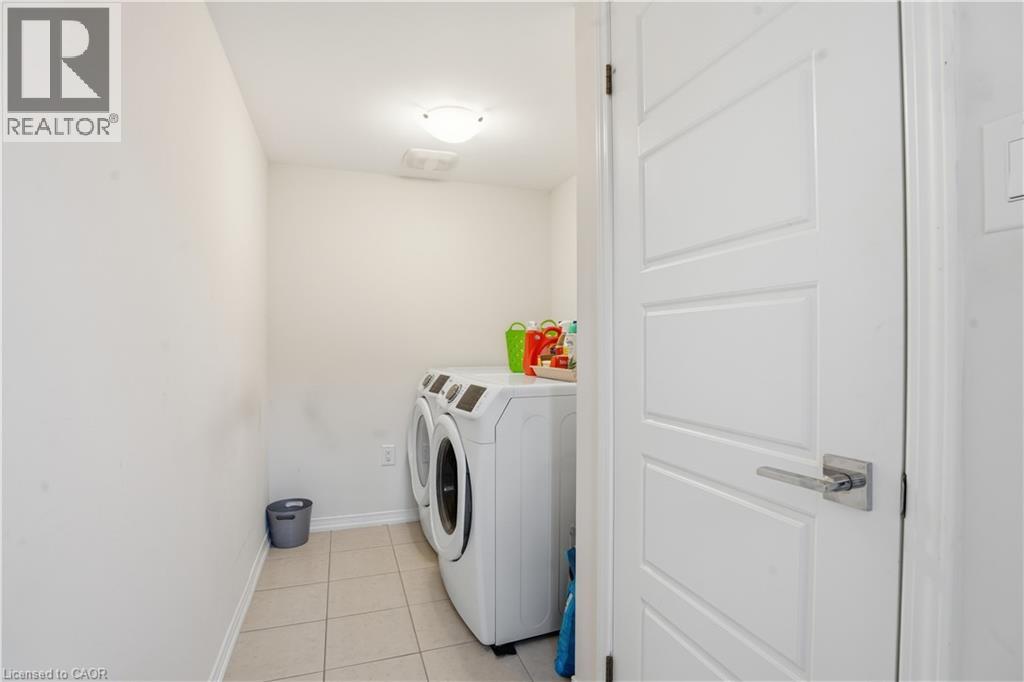 45 W Longboat Lane W, Brantford, Ontario  N3T 0P3 - Photo 14 - 40830527