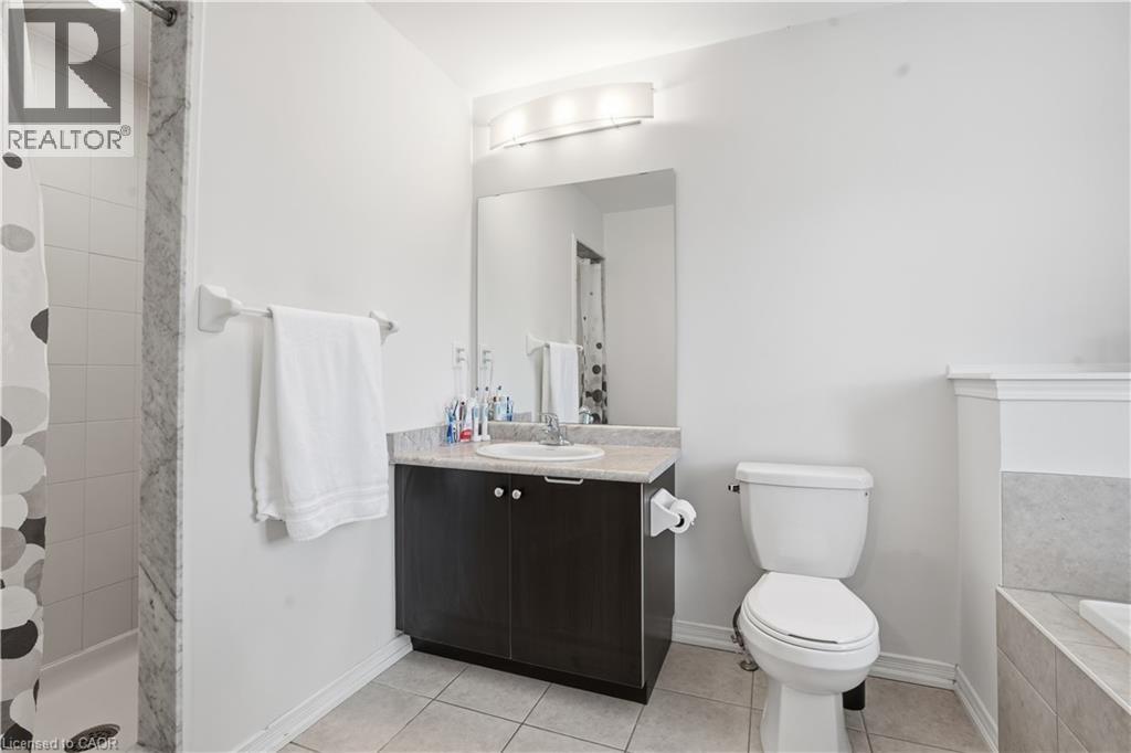 45 W Longboat Lane W, Brantford, Ontario  N3T 0P3 - Photo 20 - 40830527