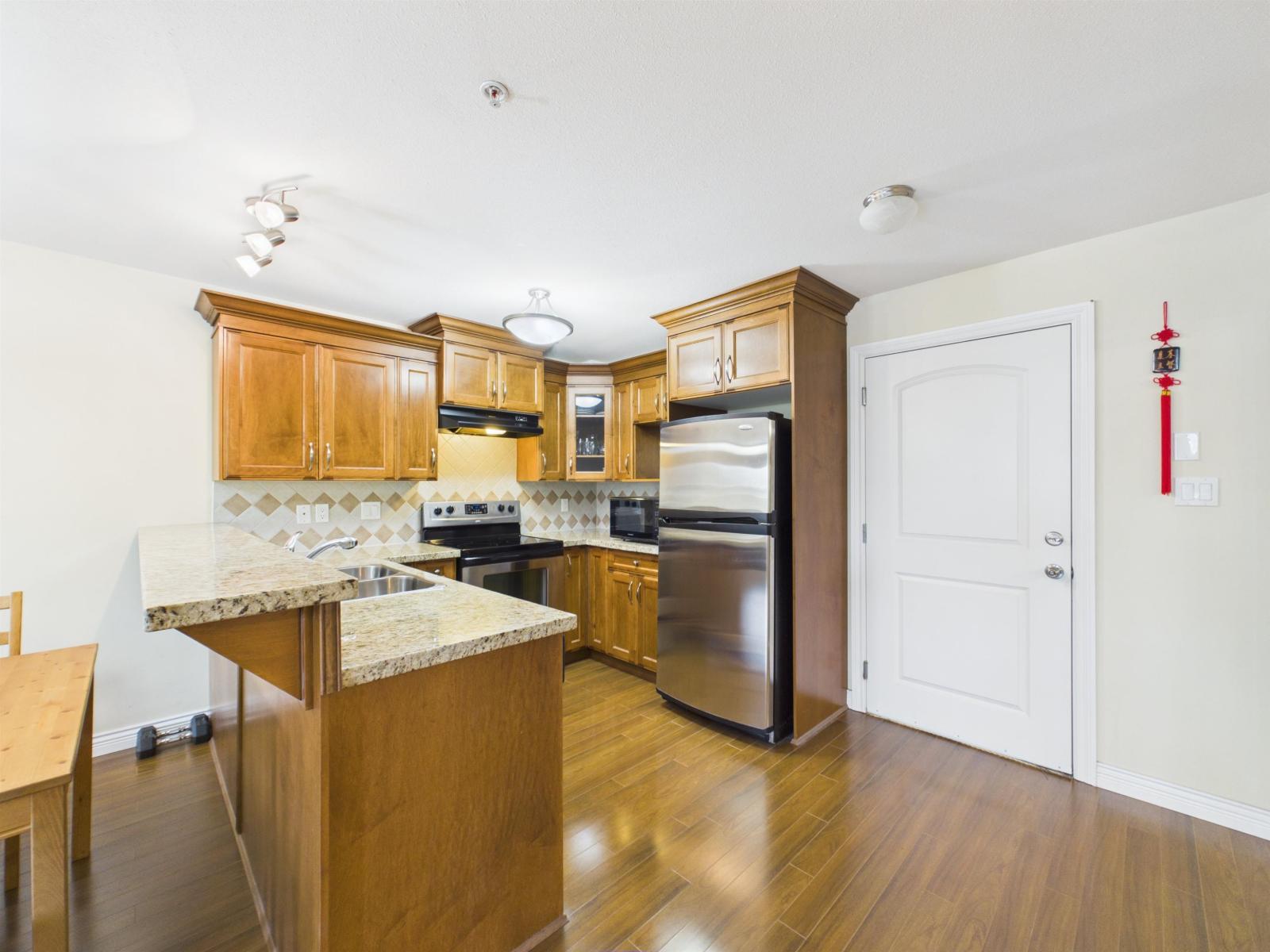 202 10289 133 Street, Surrey, British Columbia  V3T 0B1 - Photo 12 - R3123925