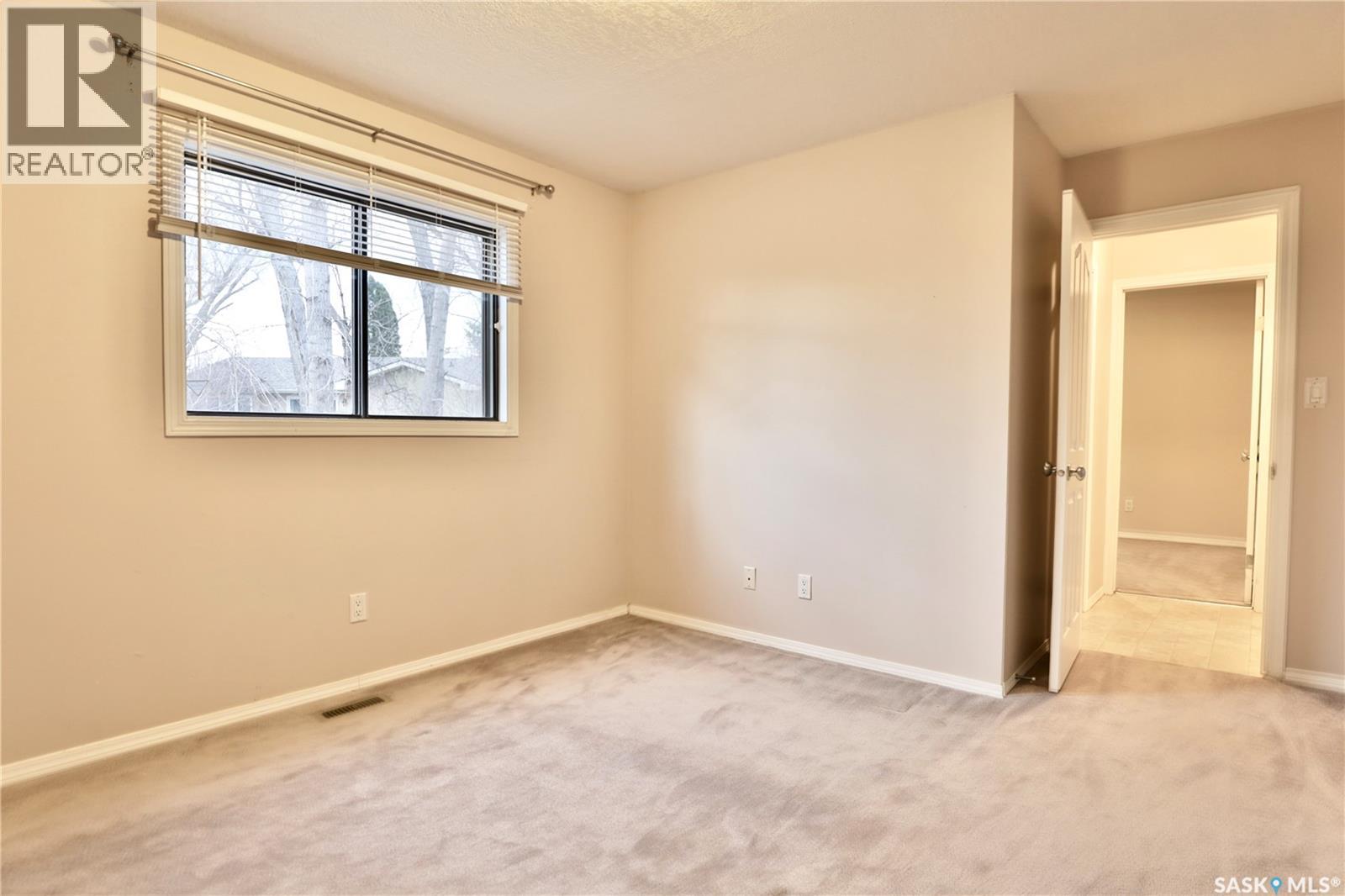 220 Cedar Meadow Drive, Regina, Saskatchewan  S4X 3J6 - Photo 14 - SK035995