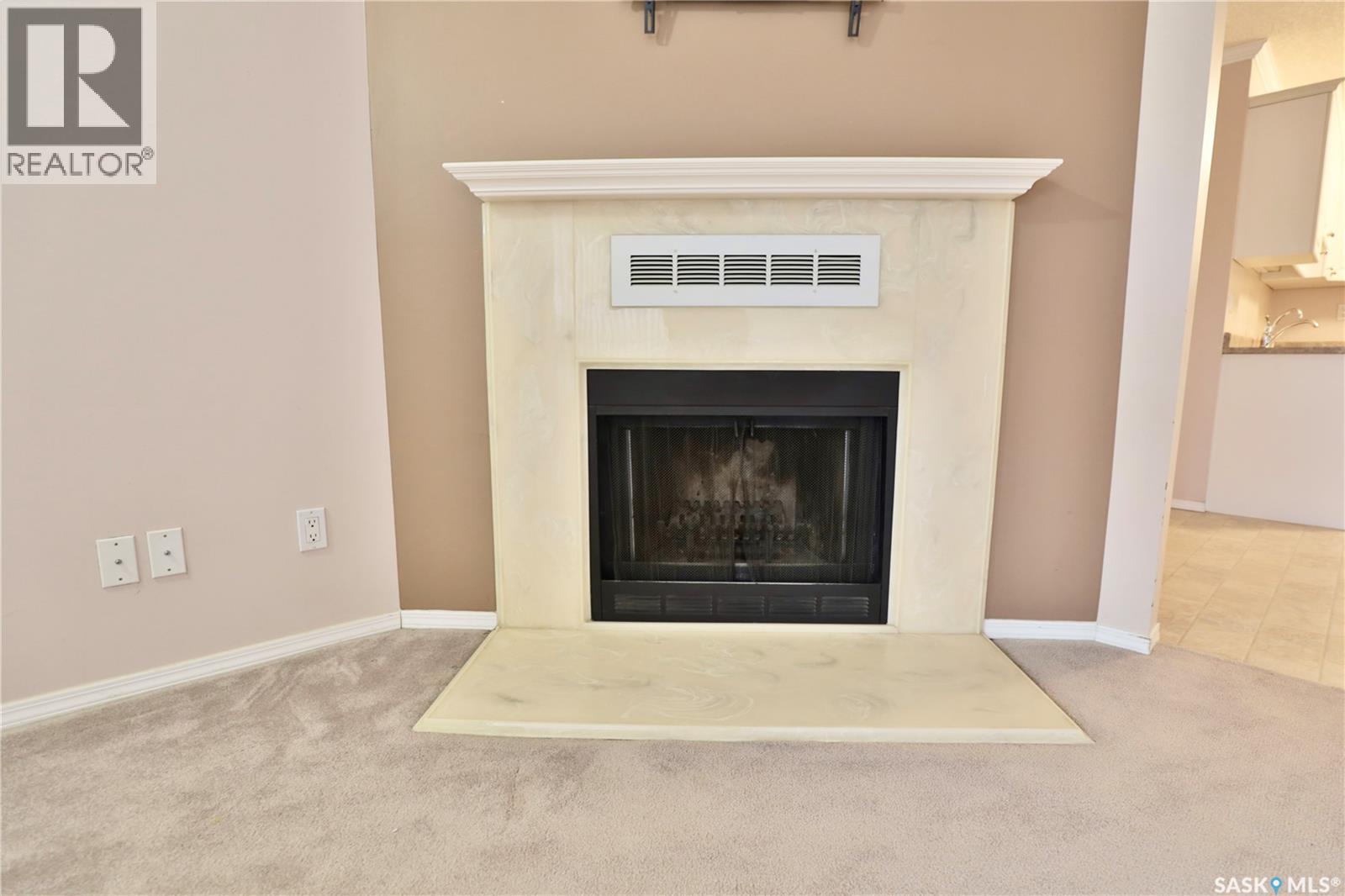 220 Cedar Meadow Drive, Regina, Saskatchewan  S4X 3J6 - Photo 5 - SK035995