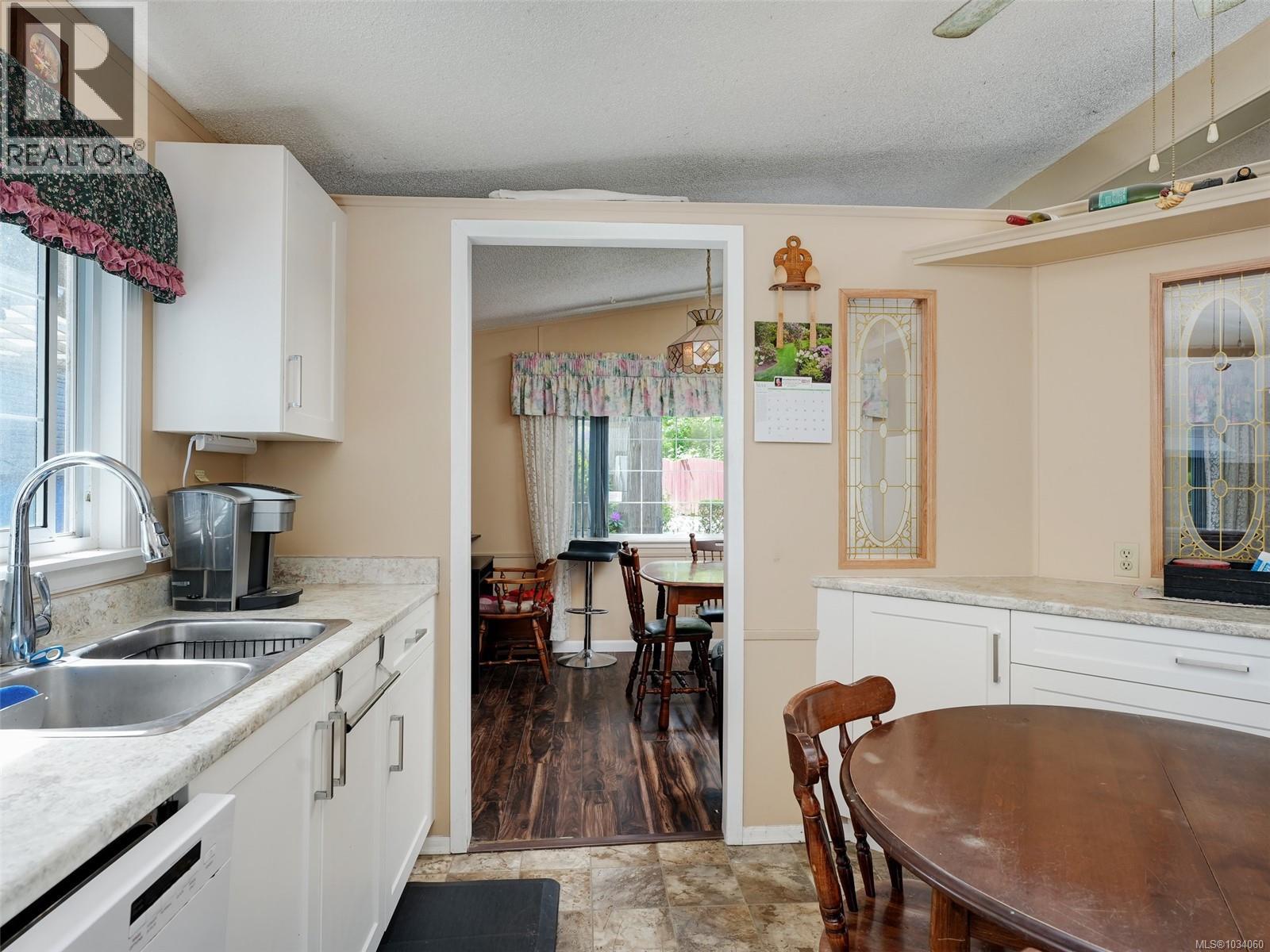2 2741 Stautw Rd, Central Saanich, British Columbia  V8M 2E9 - Photo 10 - 1034060