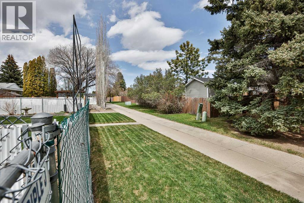 1309 Huron Place S, Lethbridge, Alberta  T1K 3L1 - Photo 5 - A2307687