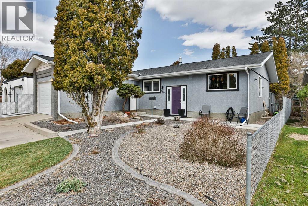 1309 Huron Place S, Lethbridge, Alberta  T1K 3L1 - Photo 2 - A2307687