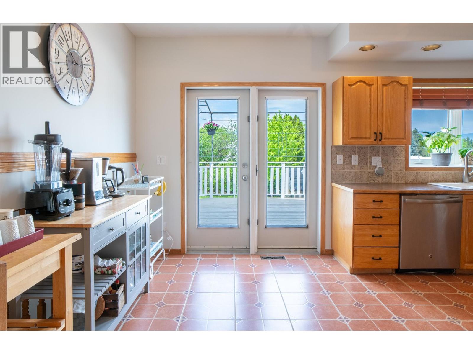 625 24 Avenue S, Creston, British Columbia  V0B 1G5 - Photo 7 - 10387101