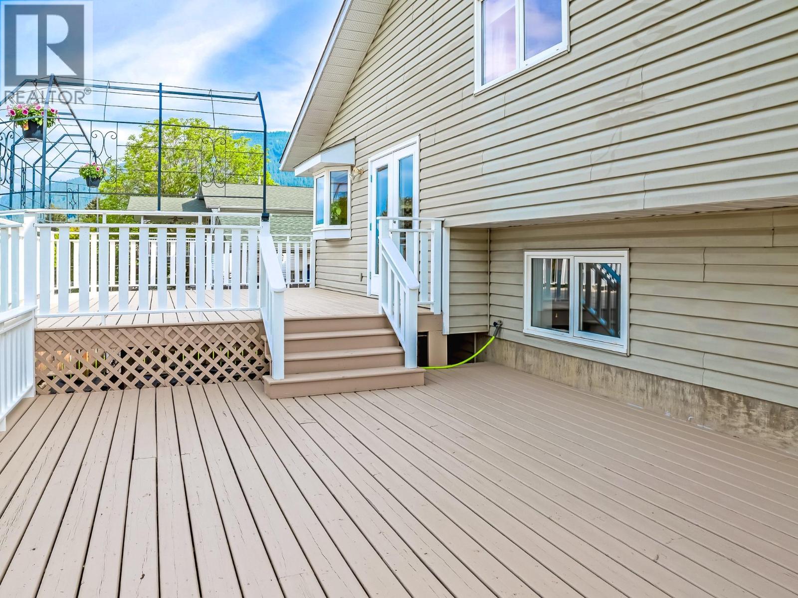 625 24 Avenue S, Creston, British Columbia  V0B 1G5 - Photo 20 - 10387101