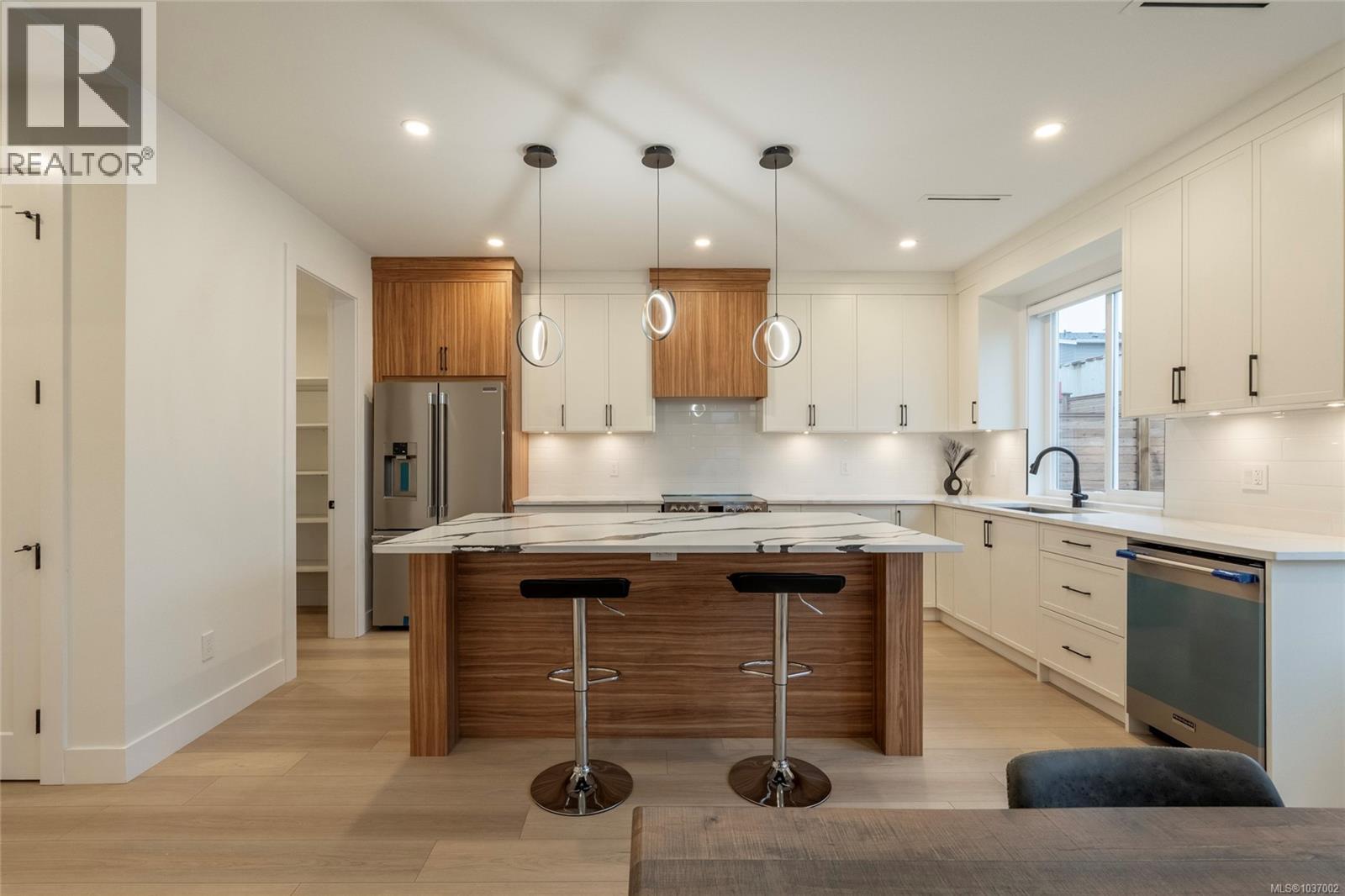 2346 Swallow Pl, Langford, British Columbia  V9B 6Y6 - Photo 4 - 1037002