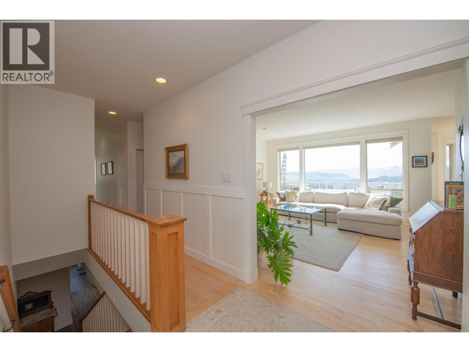 1437 Copper Mountain Court, Vernon, British Columbia  V1B 3Y7 - Photo 10 - 10387394