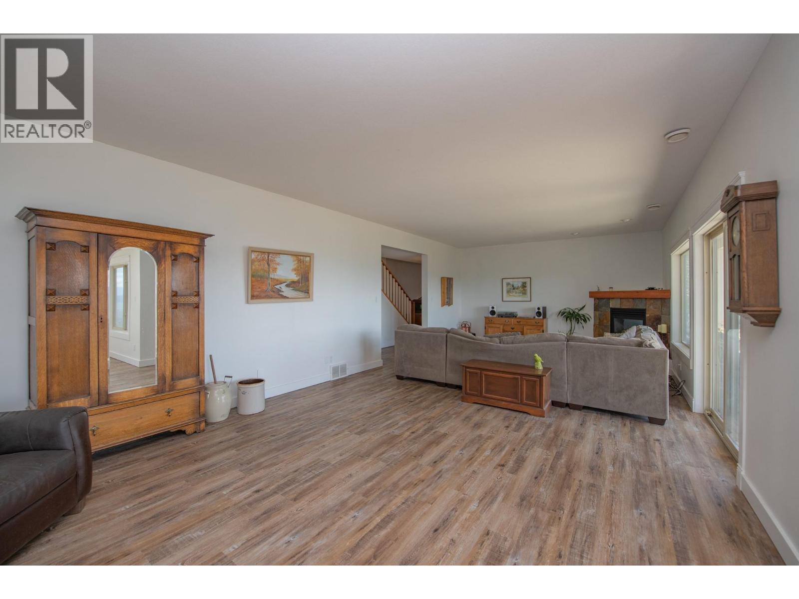 1437 Copper Mountain Court, Vernon, British Columbia  V1B 3Y7 - Photo 70 - 10387394