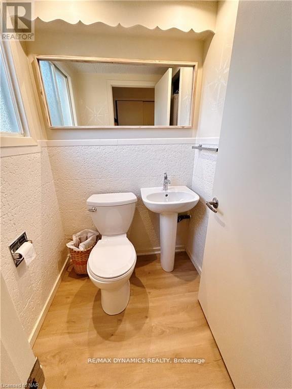 Lower Unit - 32 Mississauga Road, St. Catharines, Ontario  L2N 2K4 - Photo 7 - X13131146