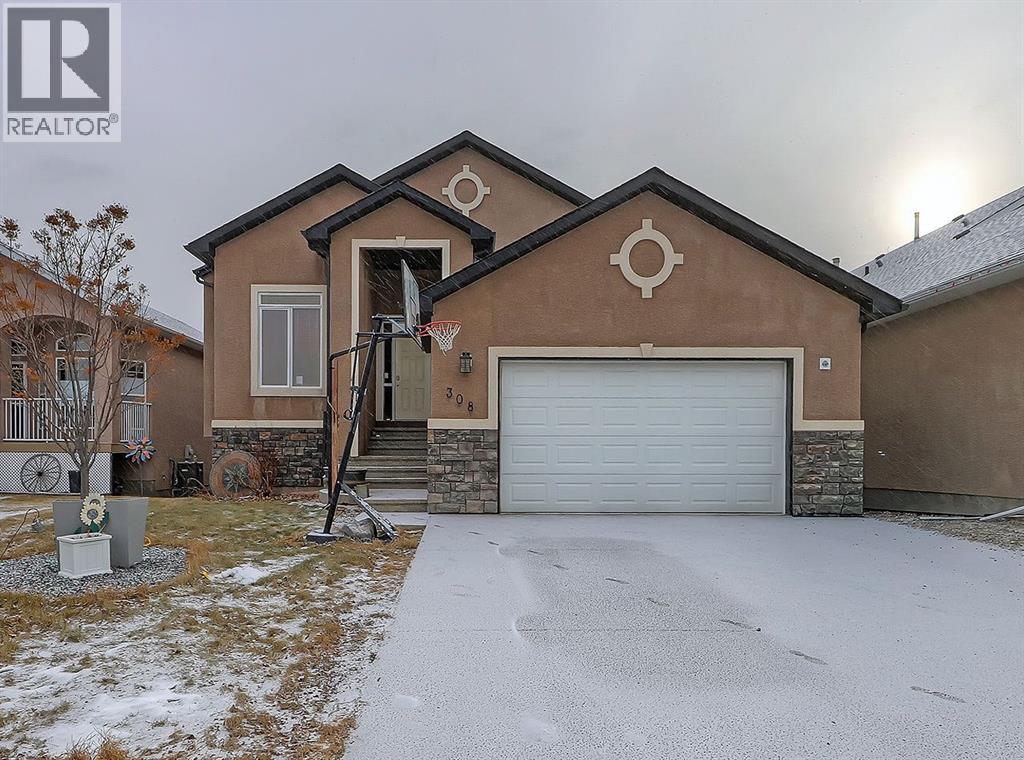 308 Lineham Acres Drive NW, High River, Alberta  T1V 1W7 - Photo 1 - A2281120