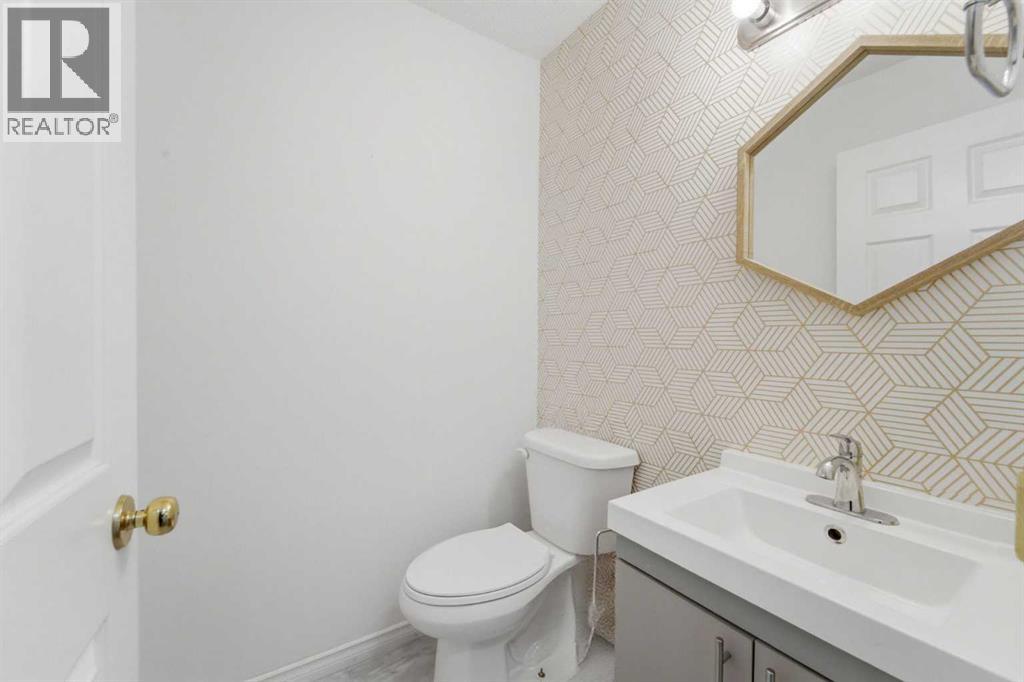 13 Country Hills Villas Nw, Calgary, Alberta  T3K 4S8 - Photo 7 - A2300908
