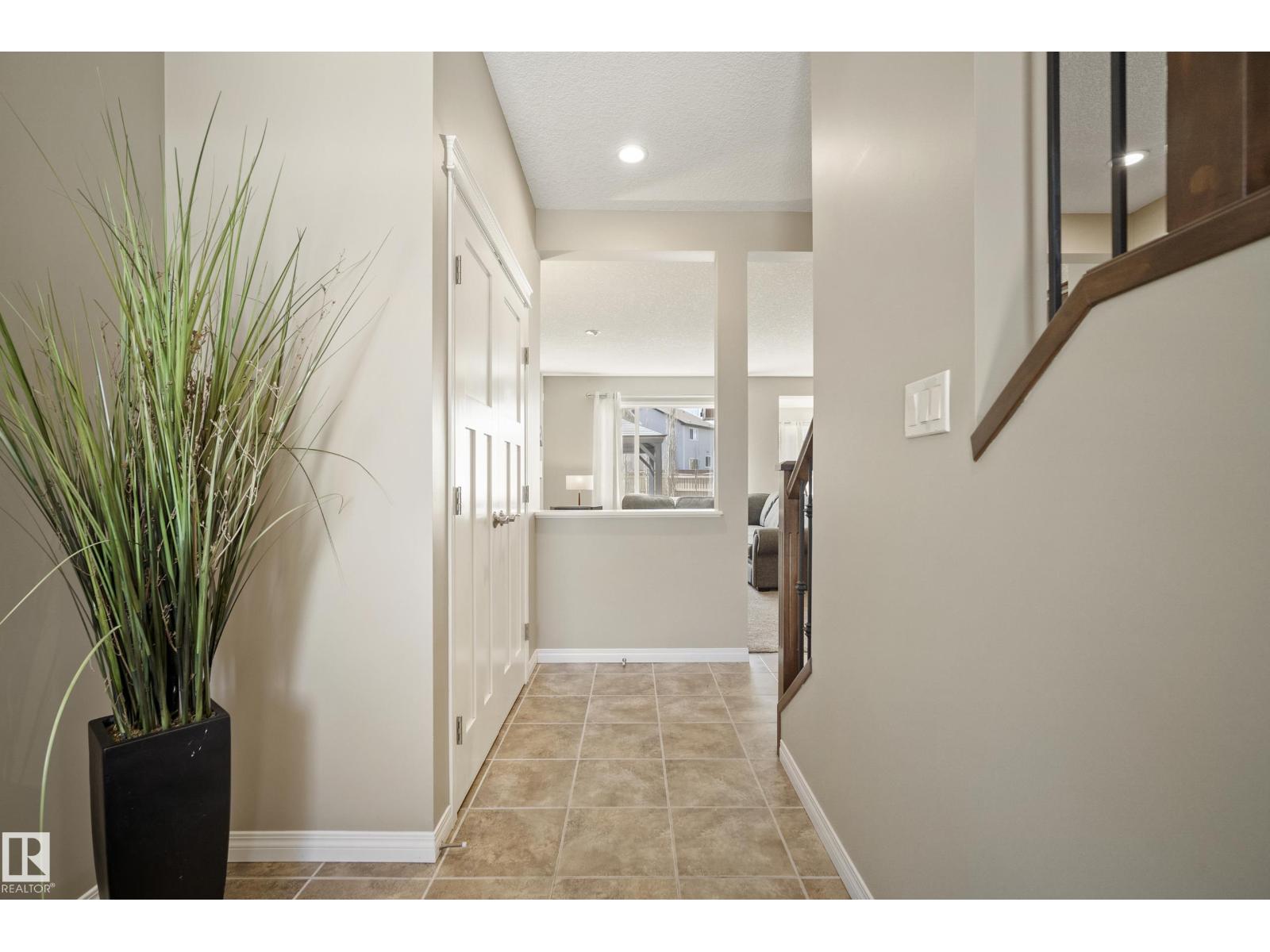 3510 Abbott Cl Sw, Edmonton, Alberta  T6W 0X3 - Photo 5 - E4487839