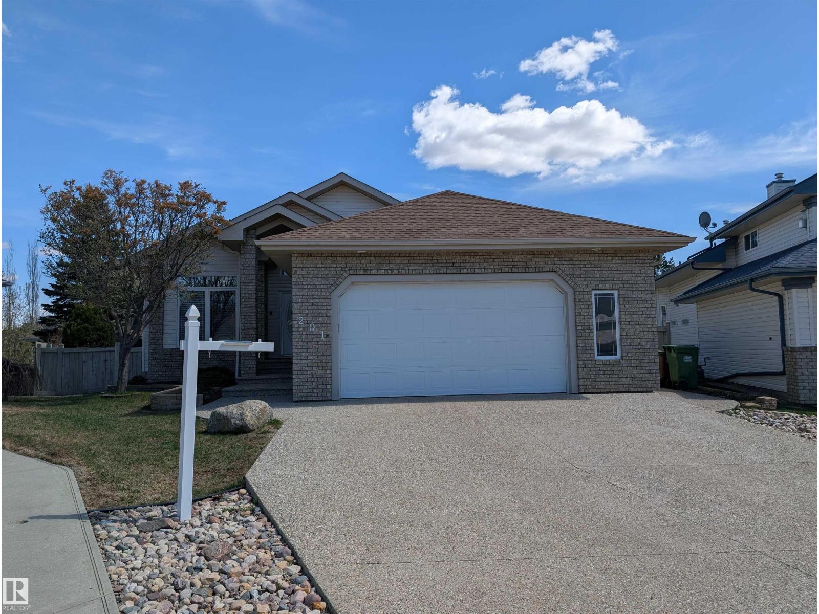 201 Erin Ridge DR, st. albert, Alberta