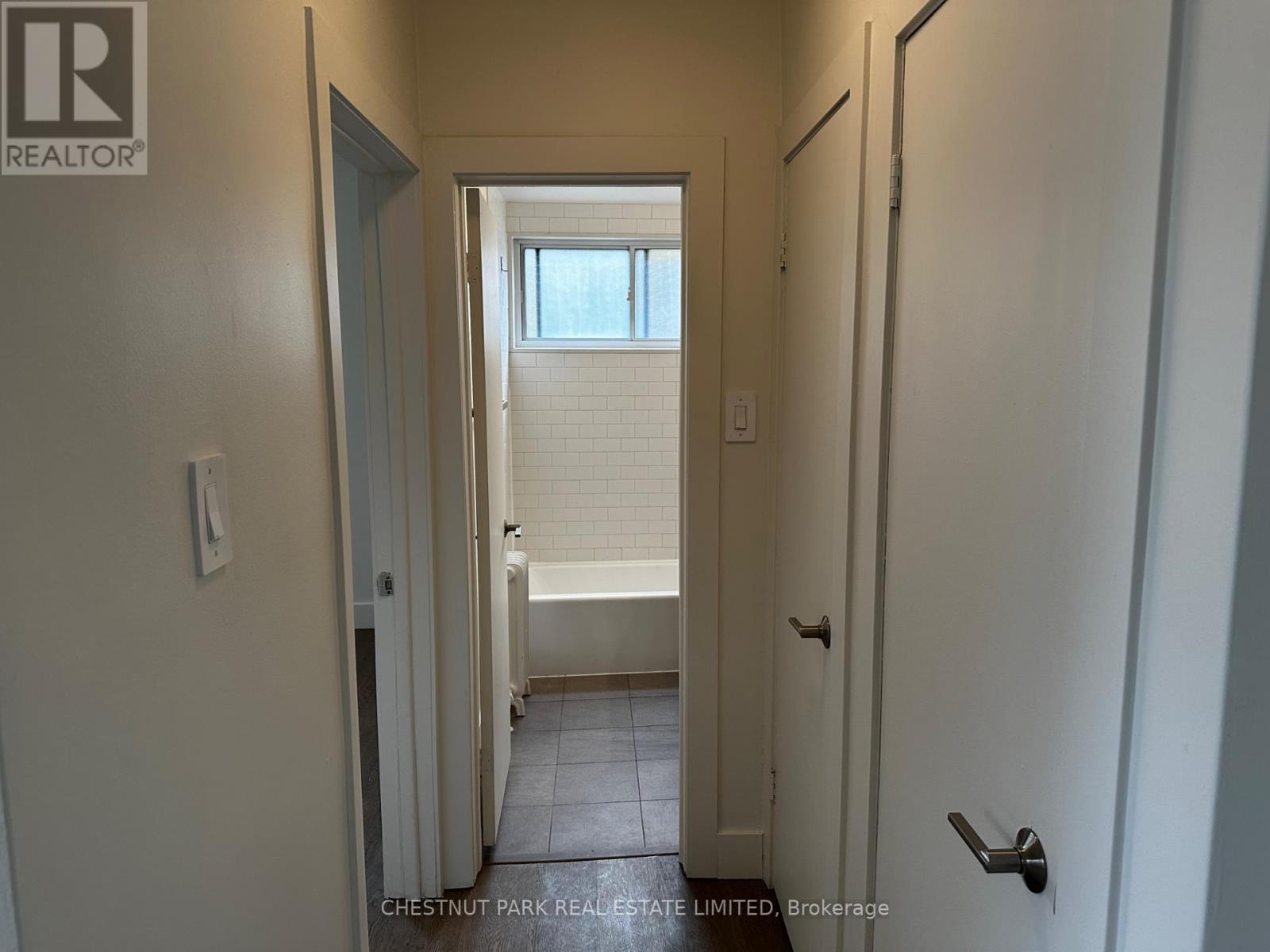 4 - 1 Wingreen Court, Toronto, Ontario  M3B 1B9 - Photo 8 - C13131054