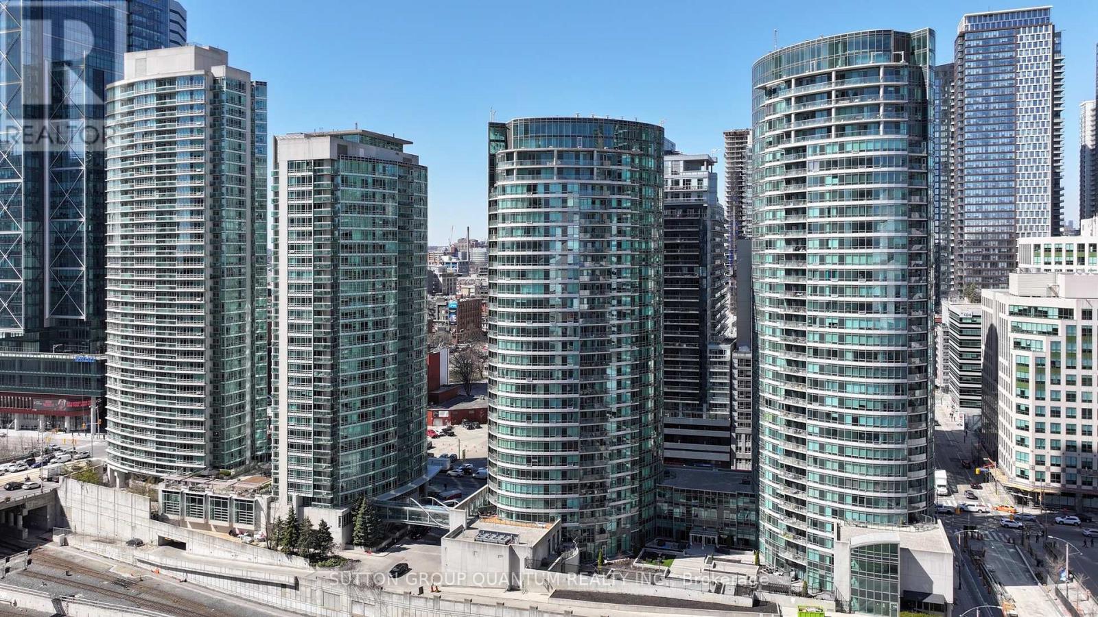 311 - 373 Front Street W, Toronto, Ontario  M5V 3R7 - Photo 1 - C13131076