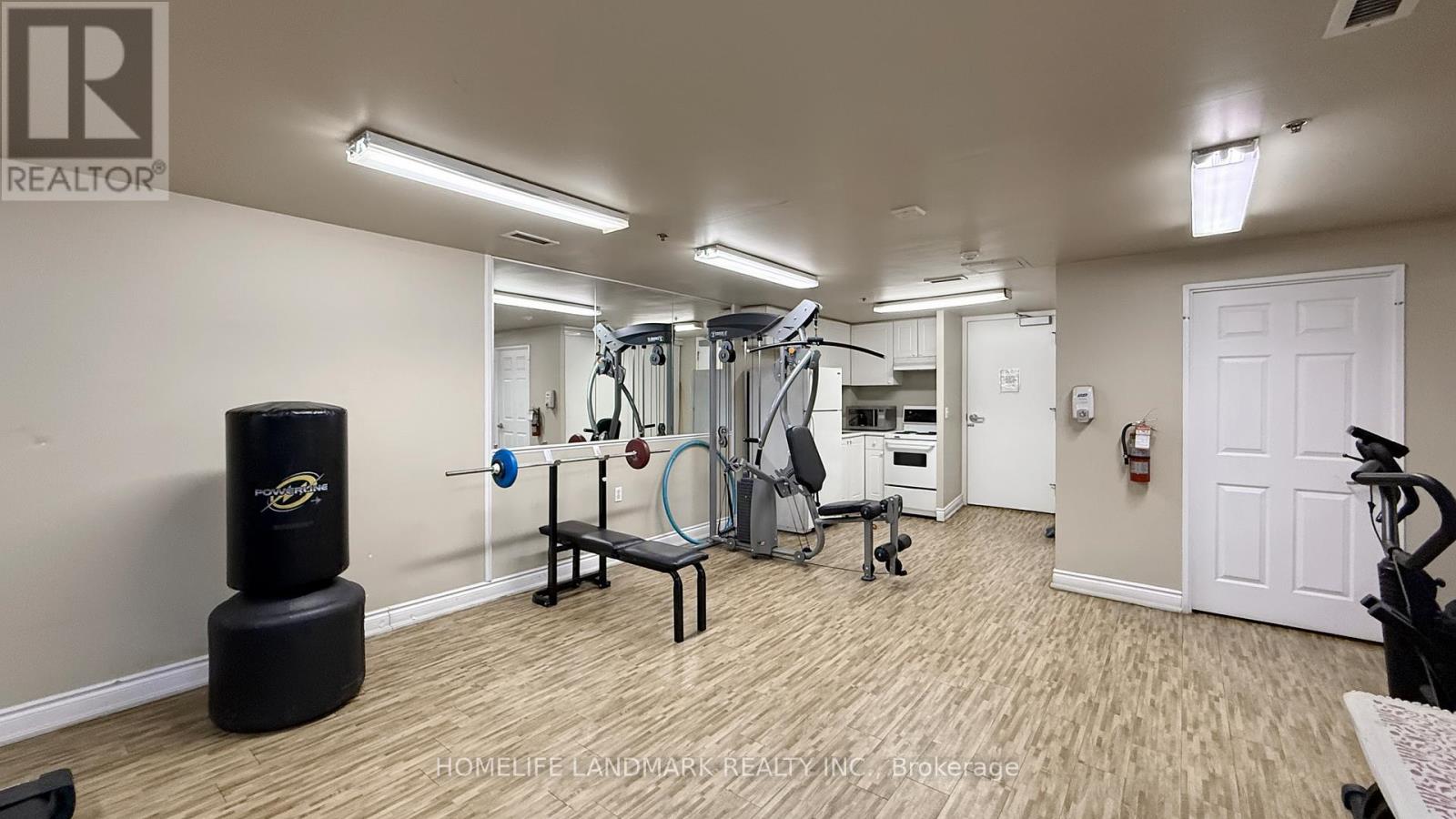 301 - 555 Wilson Heights Boulevard, Toronto, Ontario  M3H 6B5 - Photo 24 - C13131156