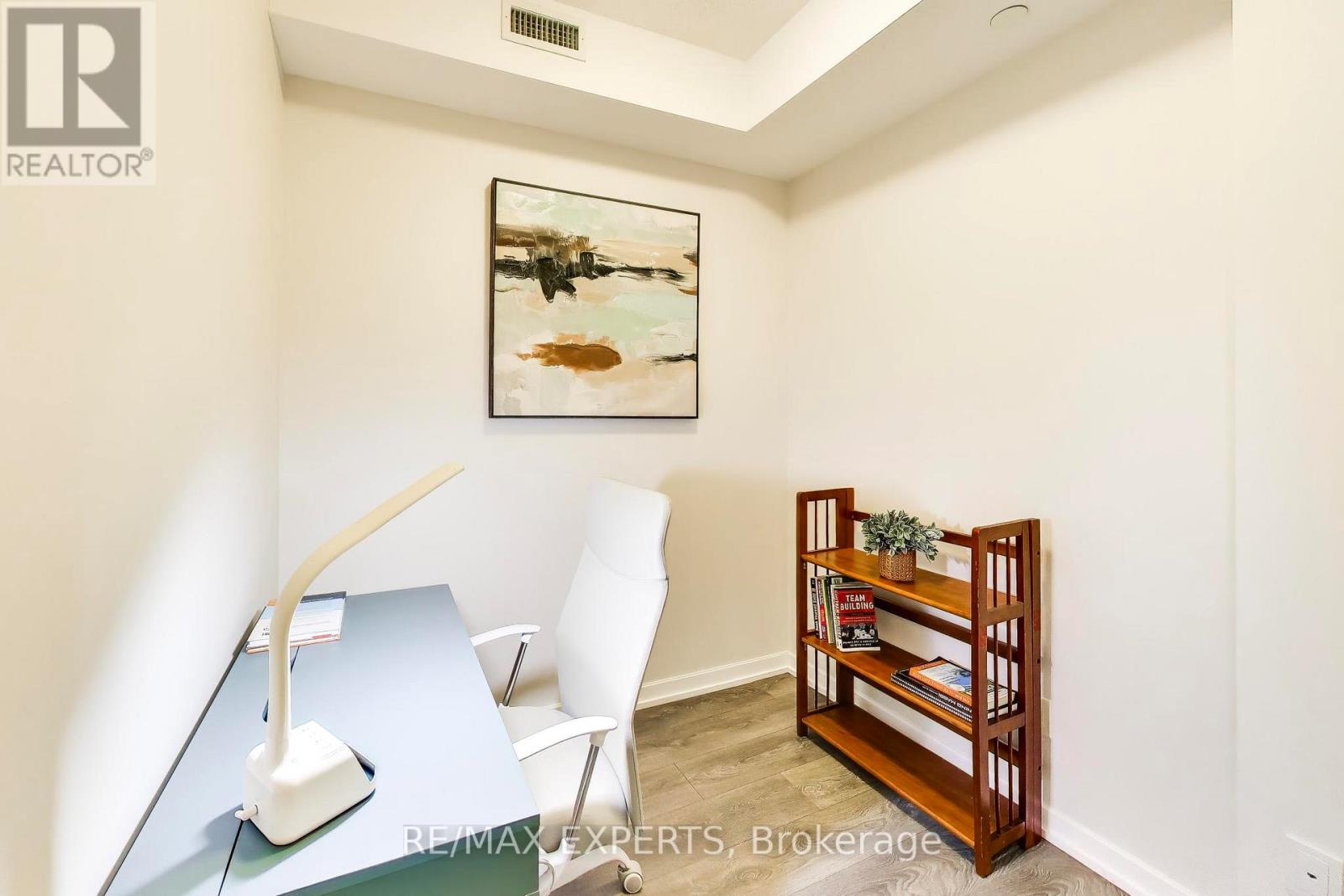 1111 - 56 Forest Manor Road, Toronto, Ontario  M2J 1M6 - Photo 18 - C13131164