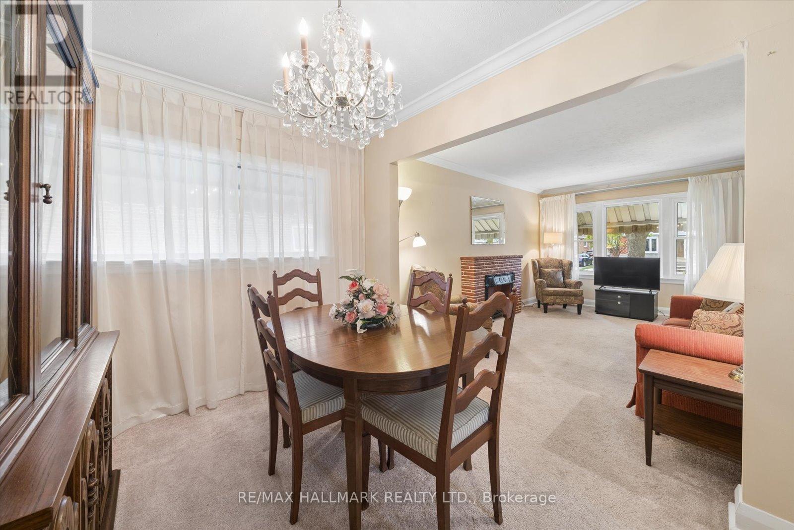 51 Bertha Avenue, Toronto, Ontario  M1L 3M1 - Photo 11 - E13131050