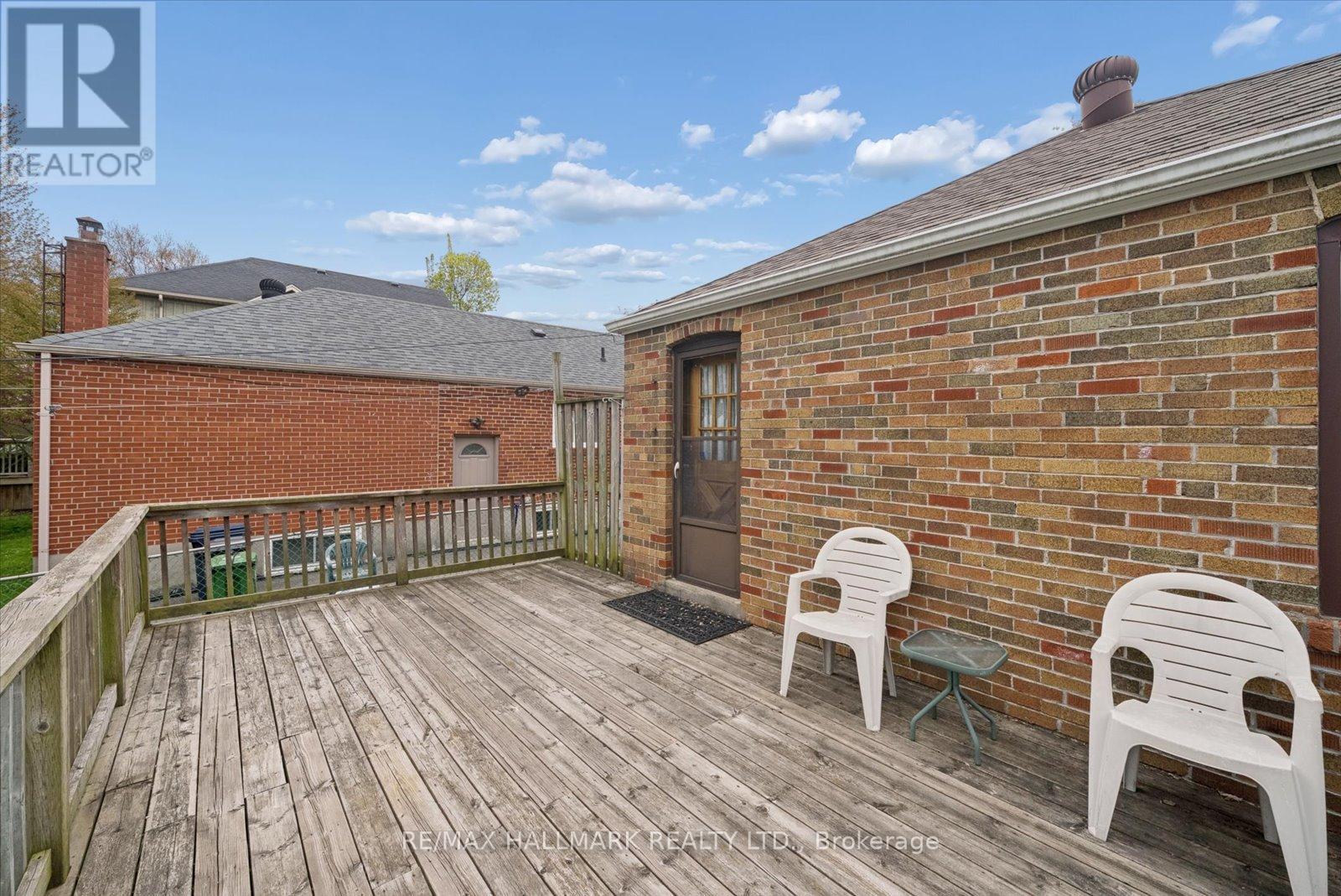 51 Bertha Avenue, Toronto, Ontario  M1L 3M1 - Photo 33 - E13131050