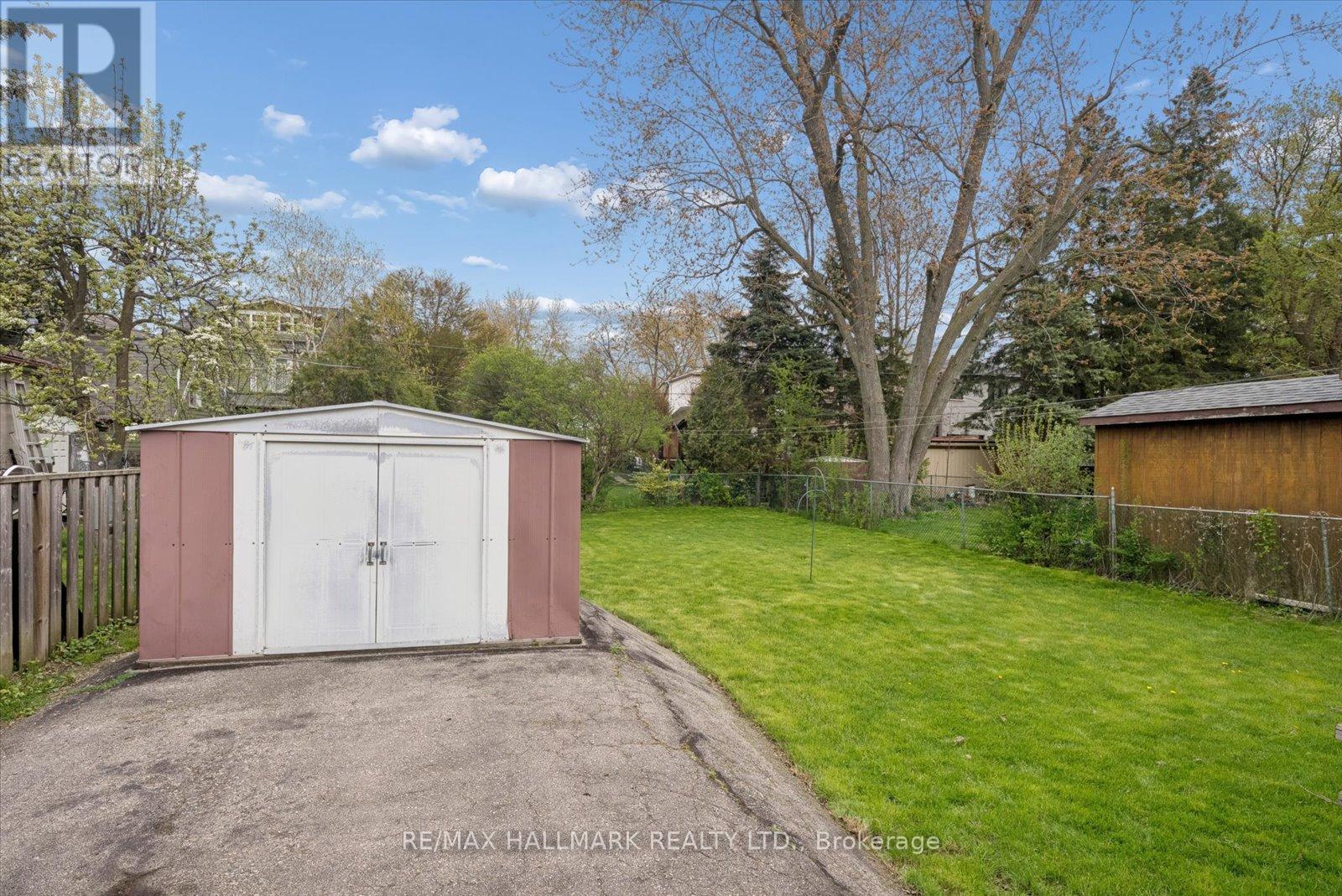 51 Bertha Avenue, Toronto, Ontario  M1L 3M1 - Photo 39 - E13131050
