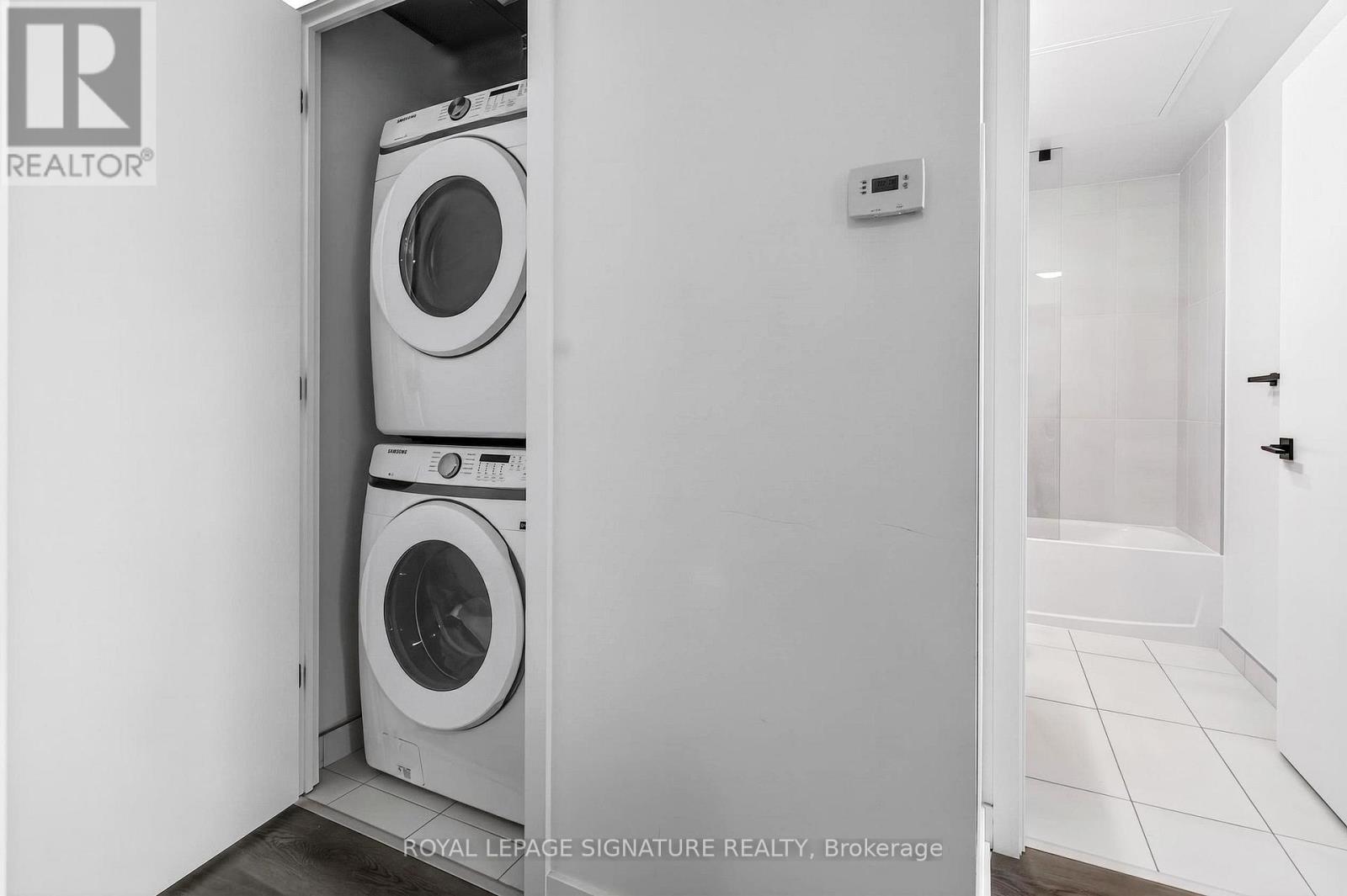 2309 - 36 Zorra Street, Toronto, Ontario  M8Z 0G5 - Photo 8 - W13126398