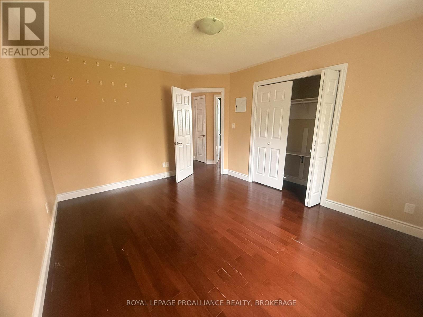 614 Barnsley Crescent, Kingston, Ontario  K7M 8X4 - Photo 10 - X12995150
