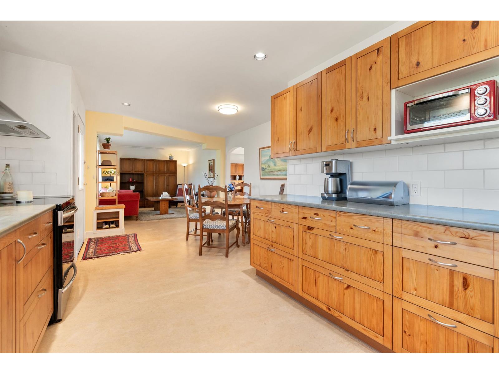 1732 Agassiz Avenue, Agassiz, Agassiz, British Columbia  V0M 1A3 - Photo 15 - R3124029