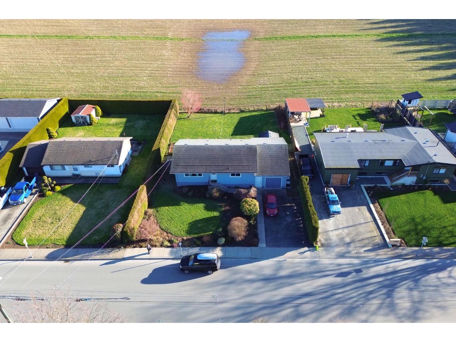 1732 Agassiz Avenue, Agassiz, Agassiz, British Columbia  V0M 1A3 - Photo 3 - R3124029
