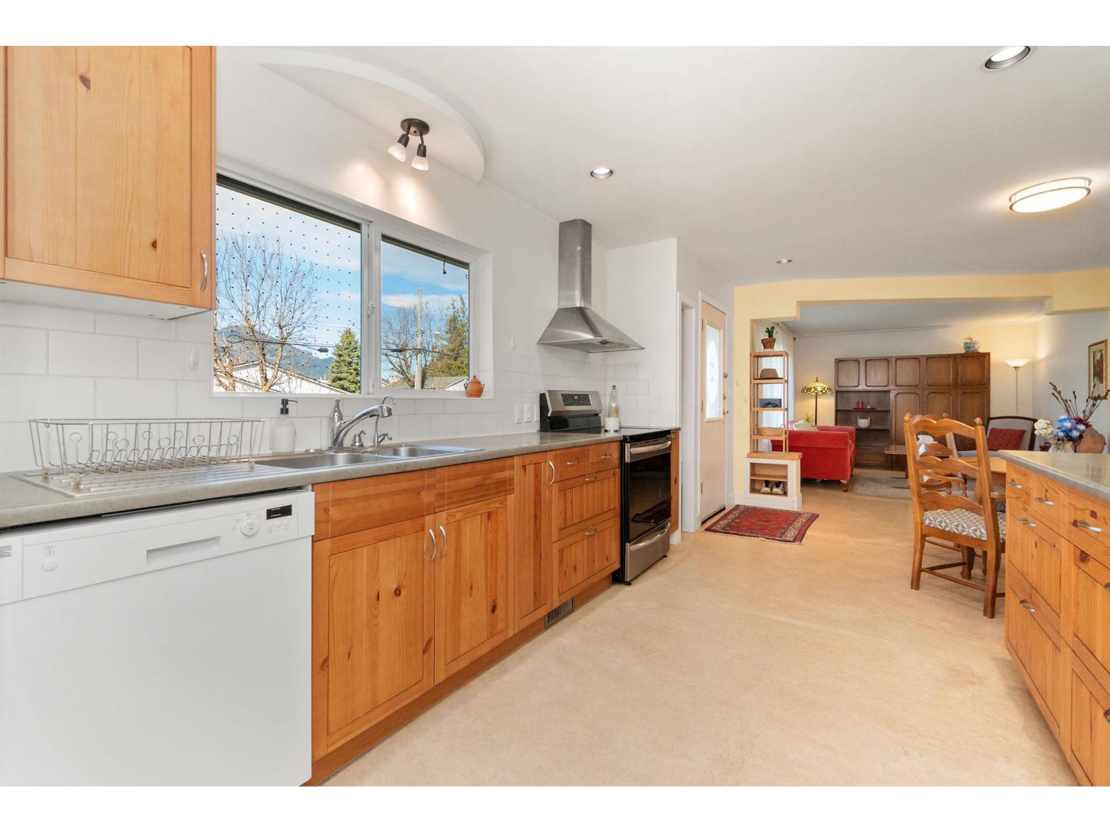 1732 Agassiz Avenue, Agassiz, Agassiz, British Columbia  V0M 1A3 - Photo 14 - R3124029