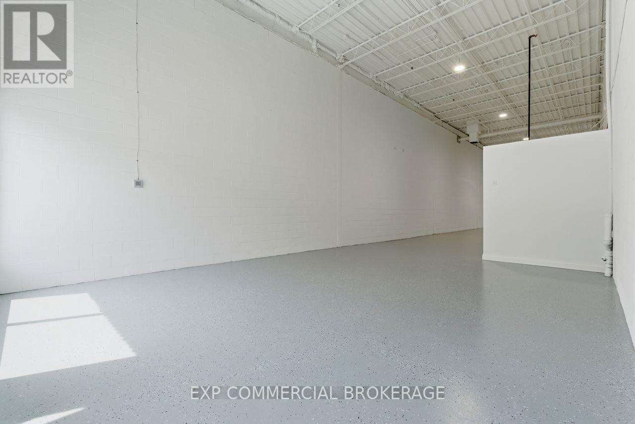 7 - 397 Humberline Drive, Toronto, Ontario  M9W 5T5 - Photo 3 - W13131114