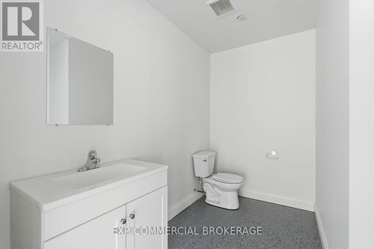 8&9 - 397 Humberline Drive, Toronto, Ontario  M9W 5T5 - Photo 7 - W13131128