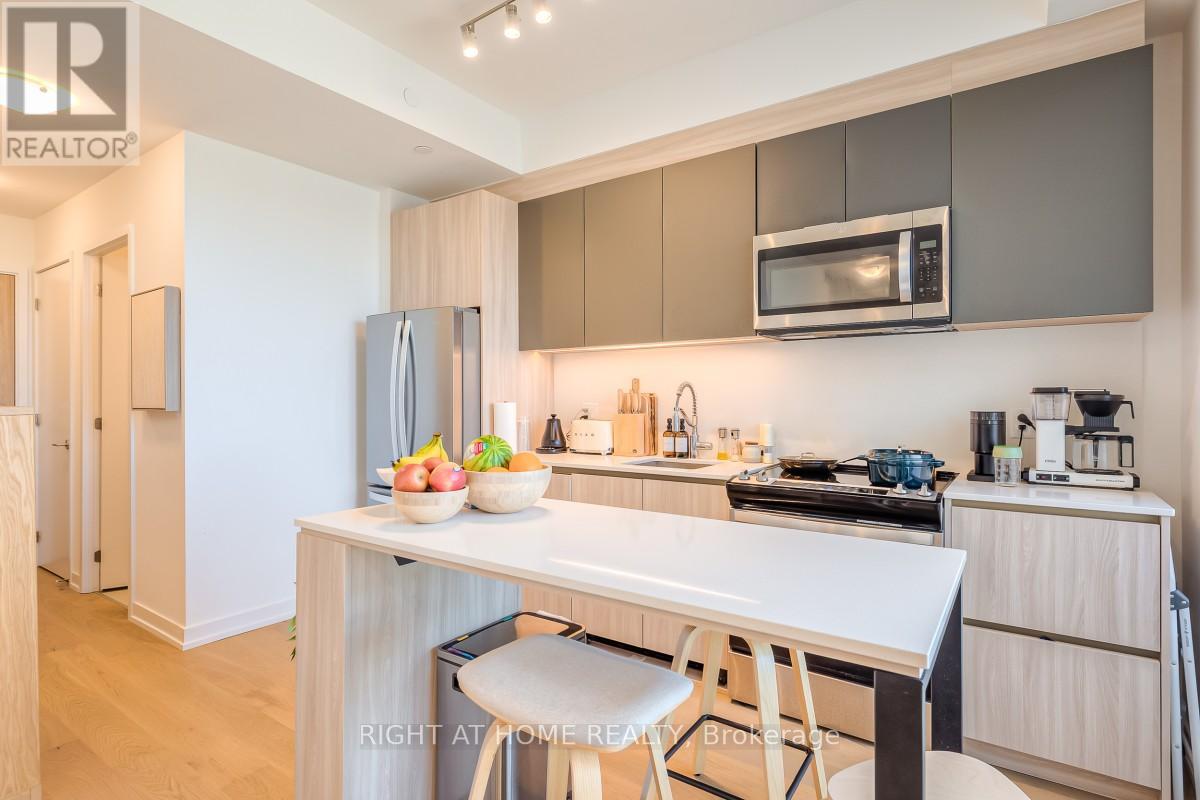 1211 - 3100 Keele Street, Toronto, Ontario  M3M 2H4 - Photo 9 - W13131158