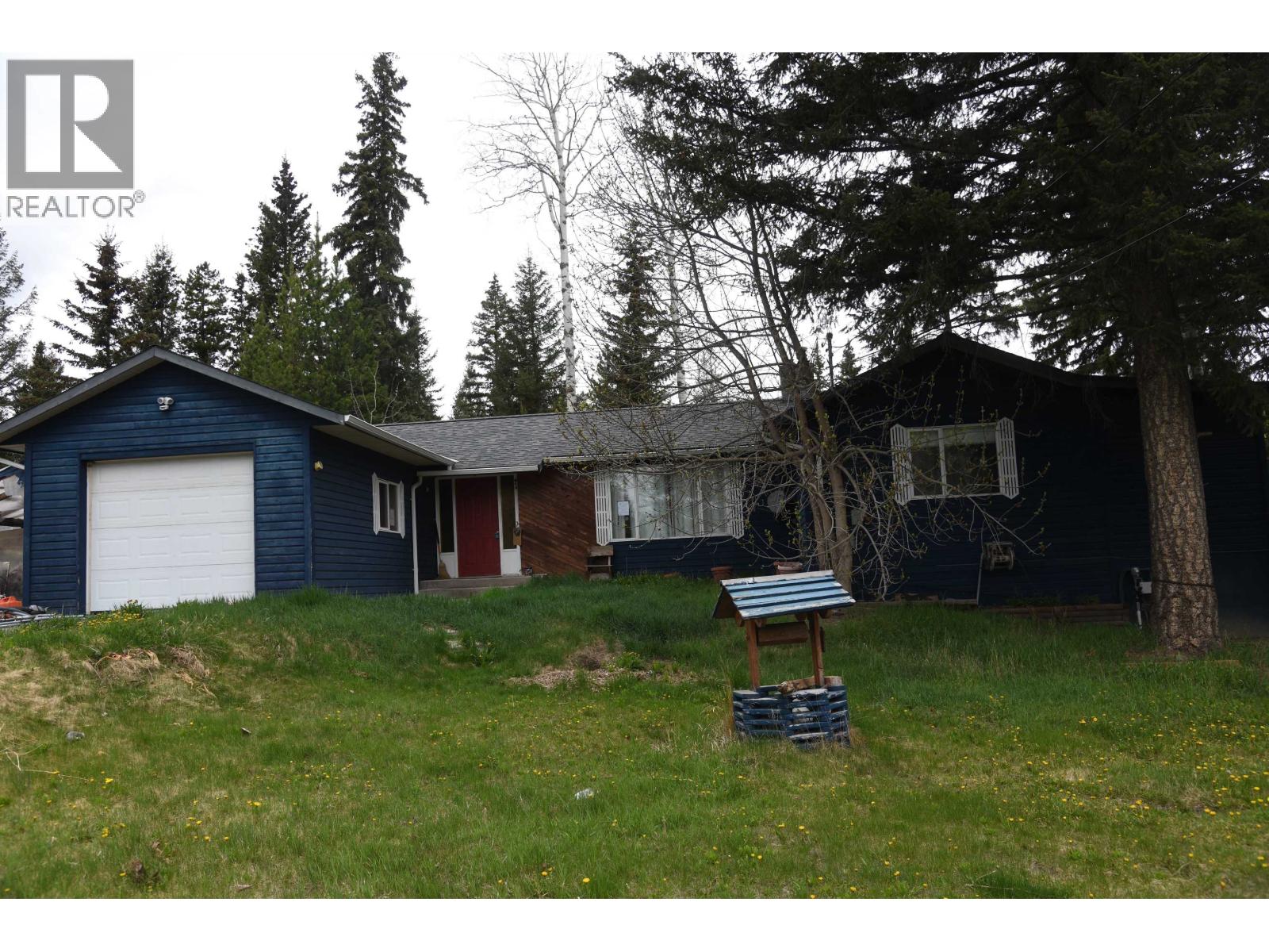 6462 Mercer Road, 100 Mile House, British Columbia  V0K 2E3 - Photo 14 - R3123785