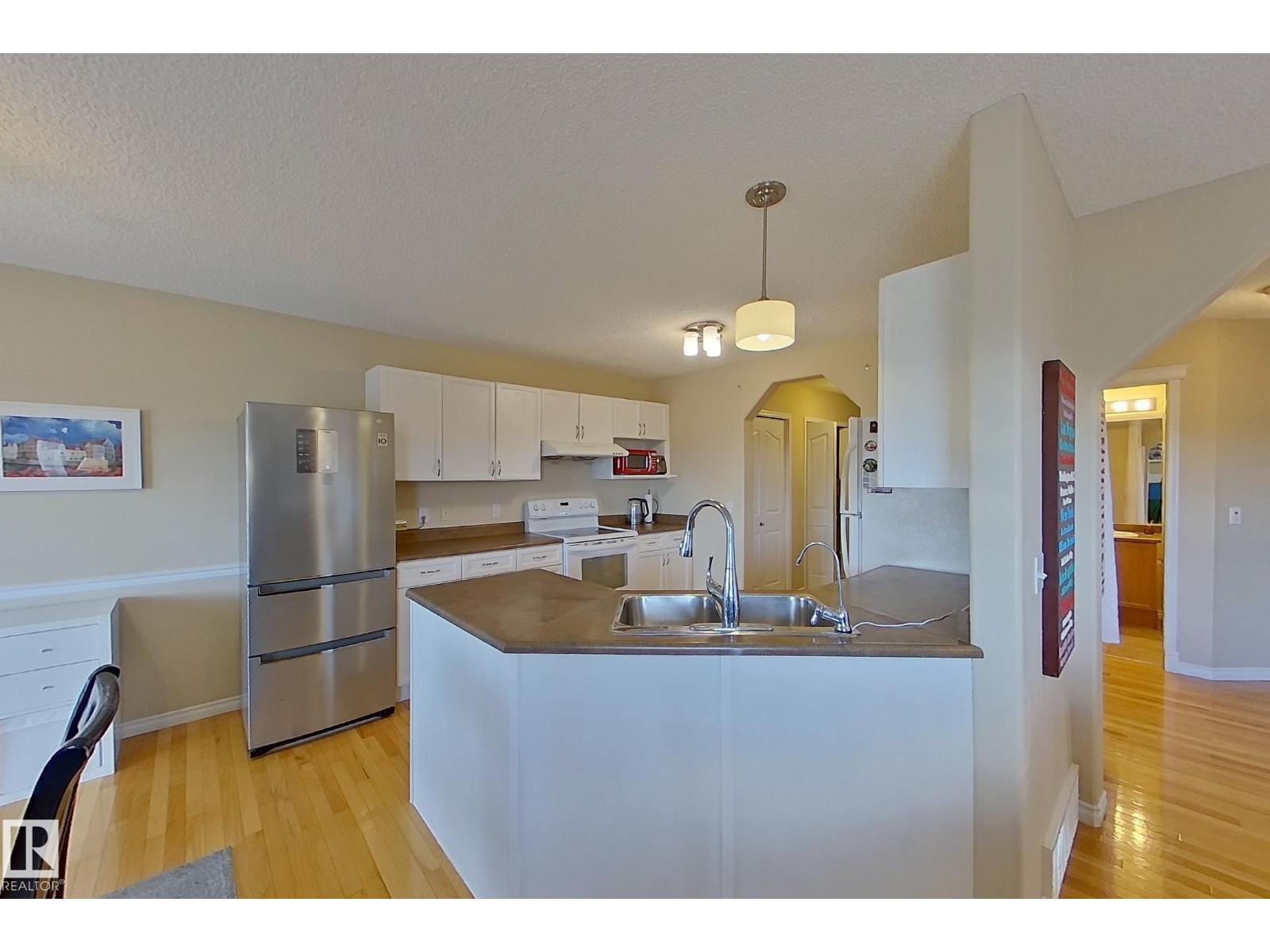 3540 Mclean Cr Sw, Edmonton, Alberta  T6W 1M3 - Photo 10 - E4487843