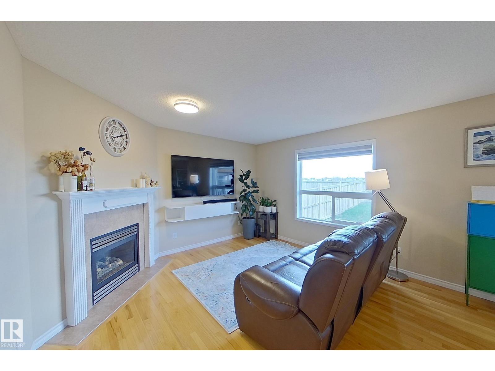 3540 Mclean Cr Sw, Edmonton, Alberta  T6W 1M3 - Photo 4 - E4487843