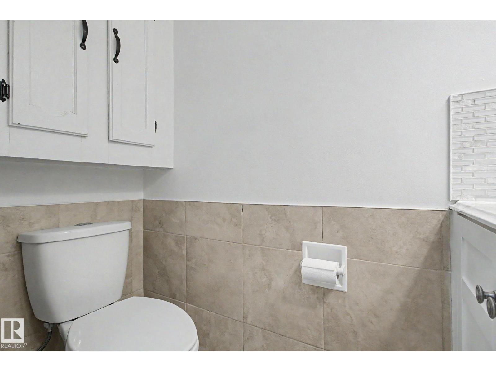 9b Clareview Vg Nw, Edmonton, Alberta  T5A 3P4 - Photo 7 - E4487844