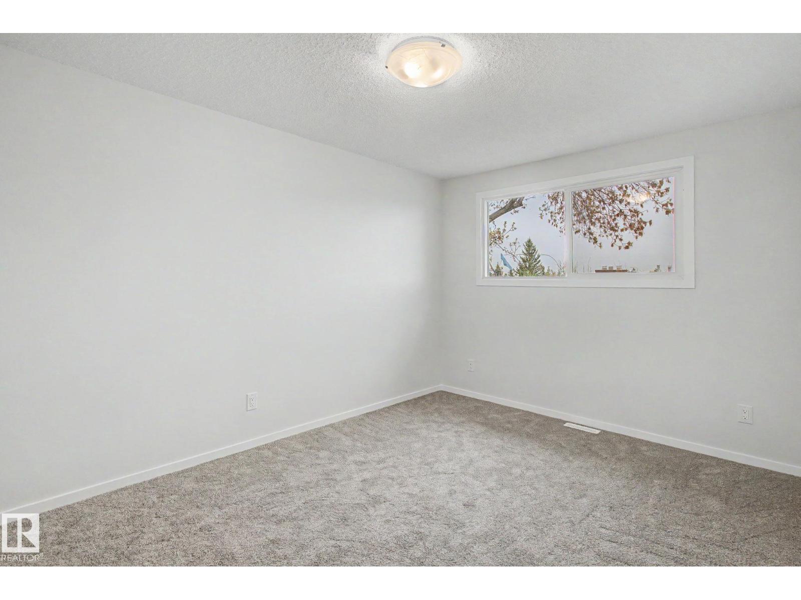 9b Clareview Vg Nw, Edmonton, Alberta  T5A 3P4 - Photo 20 - E4487844