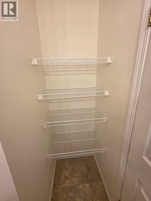 4 St James Boulevard N, Lethbridge, Alberta  T1H 6M5 - Photo 28 - A2304770