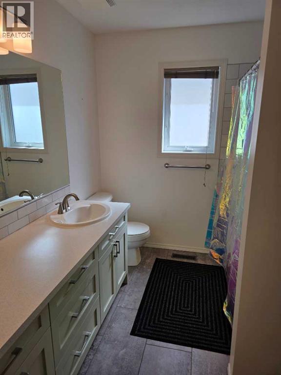 4 St James Boulevard N, Lethbridge, Alberta  T1H 6M5 - Photo 12 - A2304770