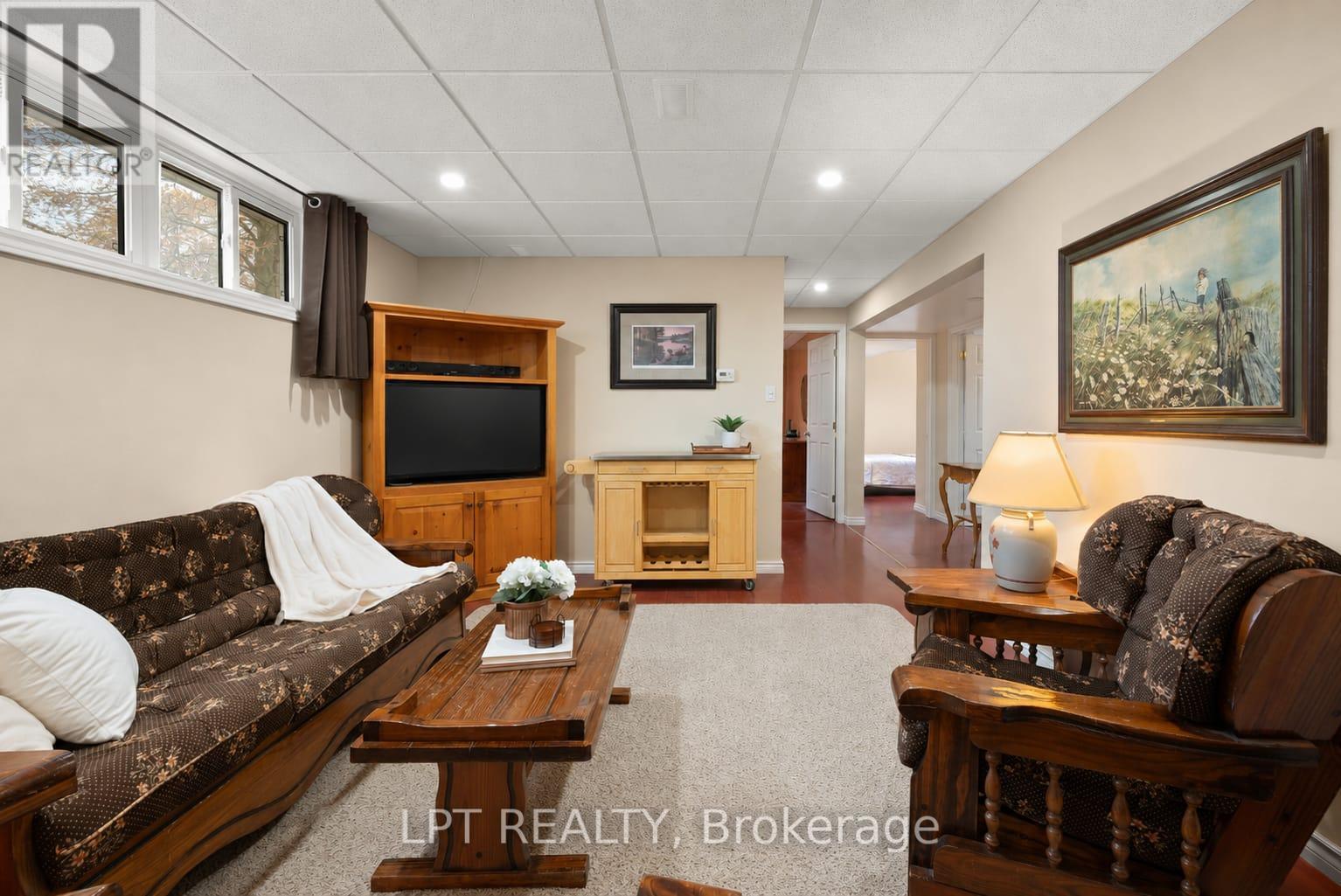 56 St. Patrick Street, Kawartha Lakes, Ontario  K9V 1R5 - Photo 15 - X13131088