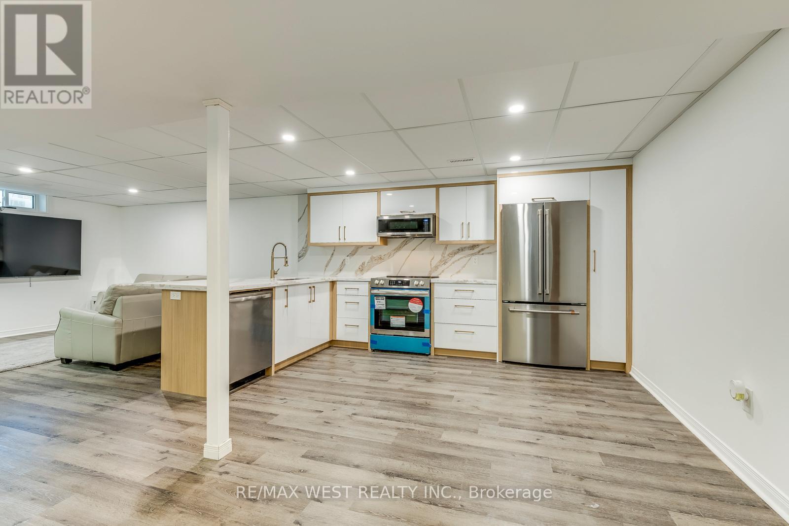 8077 Mount Carmel Boulevard, Niagara Falls, Ontario  L2H 2Y8 - Photo 22 - X13131106