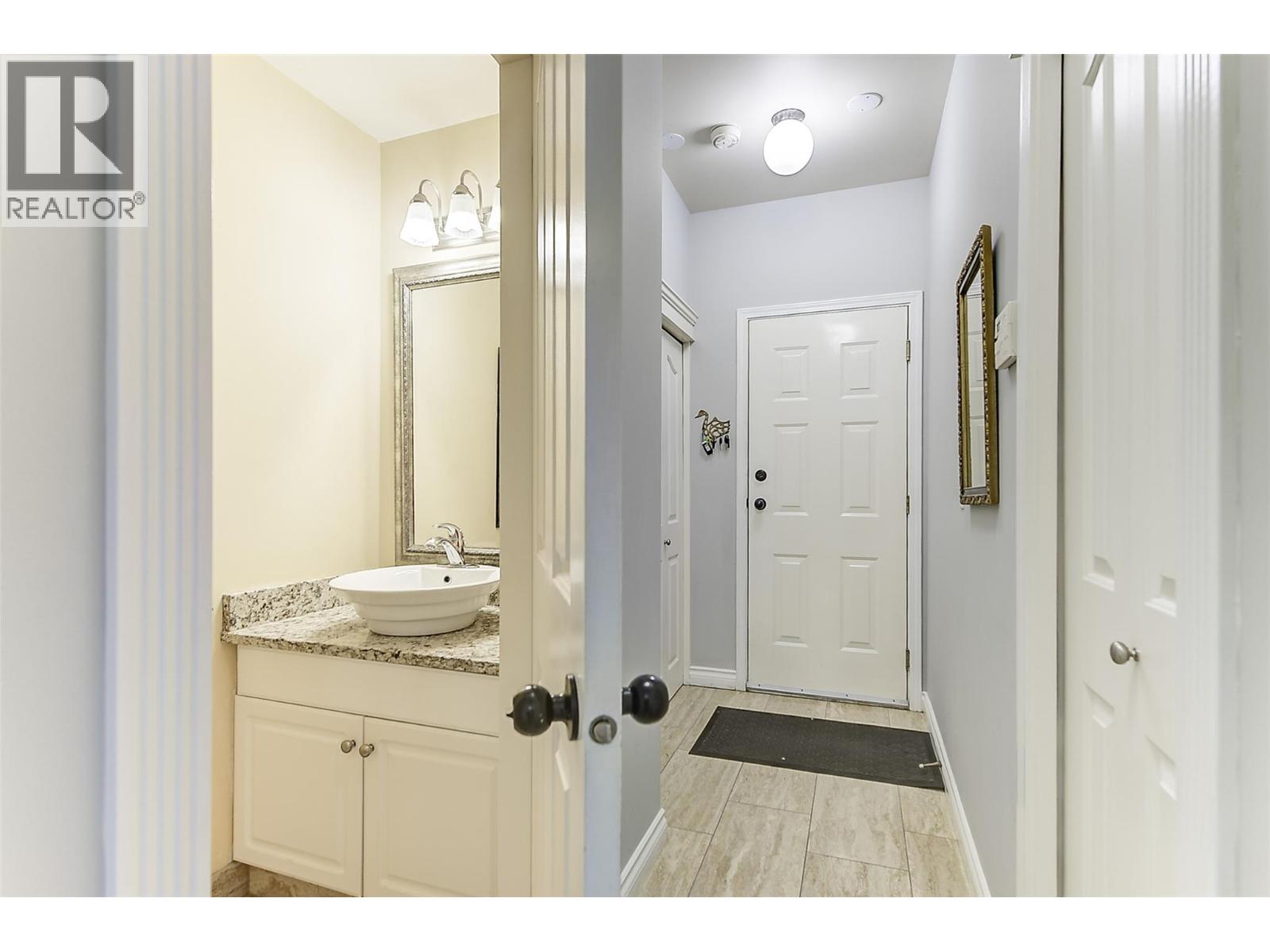 741 Westpoint Drive, Kelowna, British Columbia  V1W 2Z4 - Photo 34 - 10386061