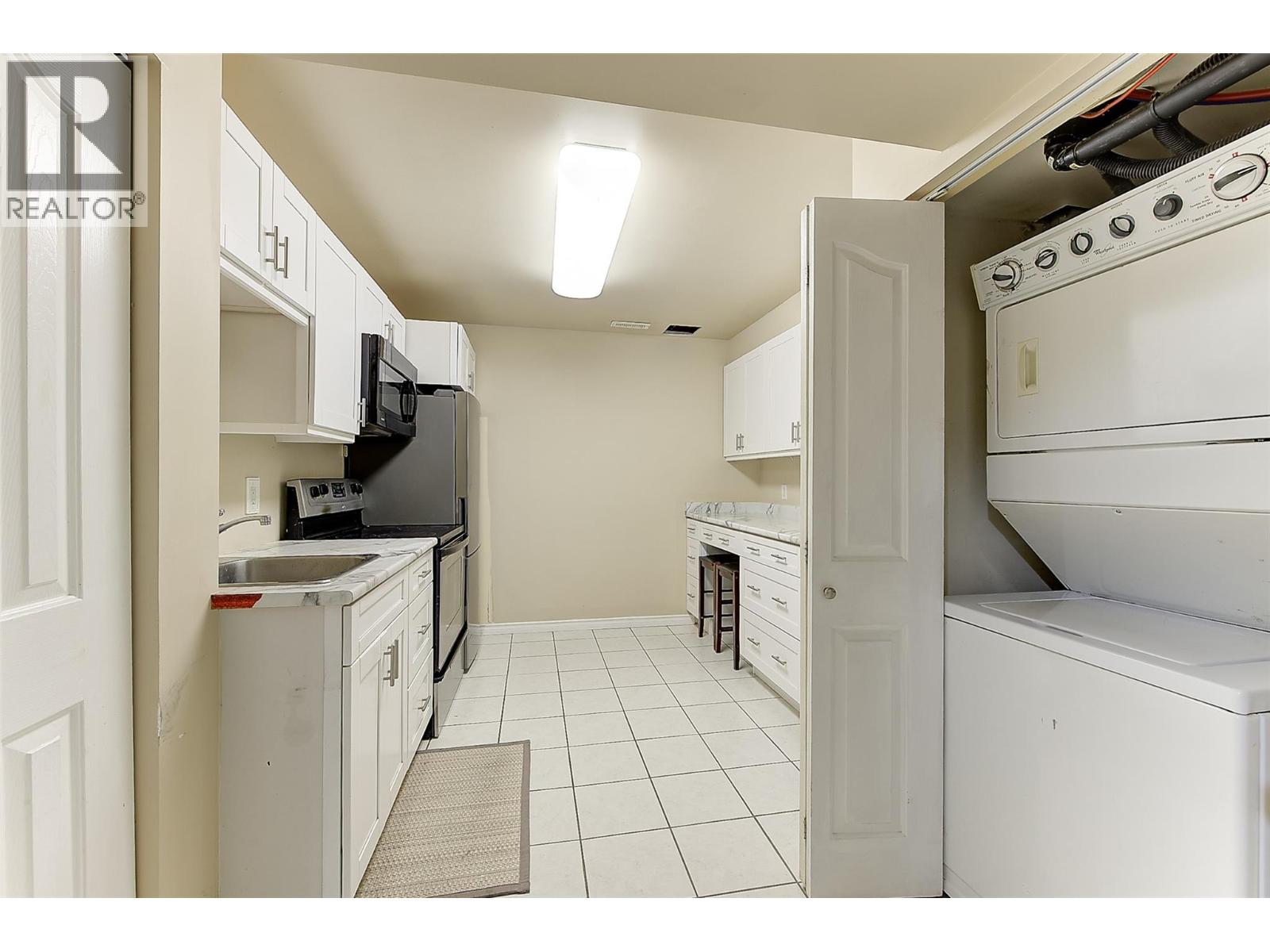 741 Westpoint Drive, Kelowna, British Columbia  V1W 2Z4 - Photo 64 - 10386061